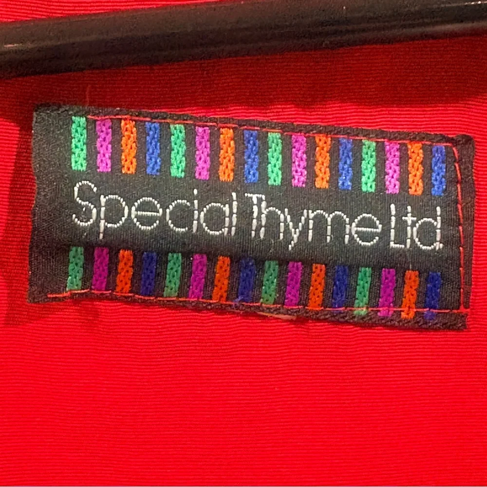 unbranded stylish red